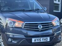 SSANGYONG TURISMO